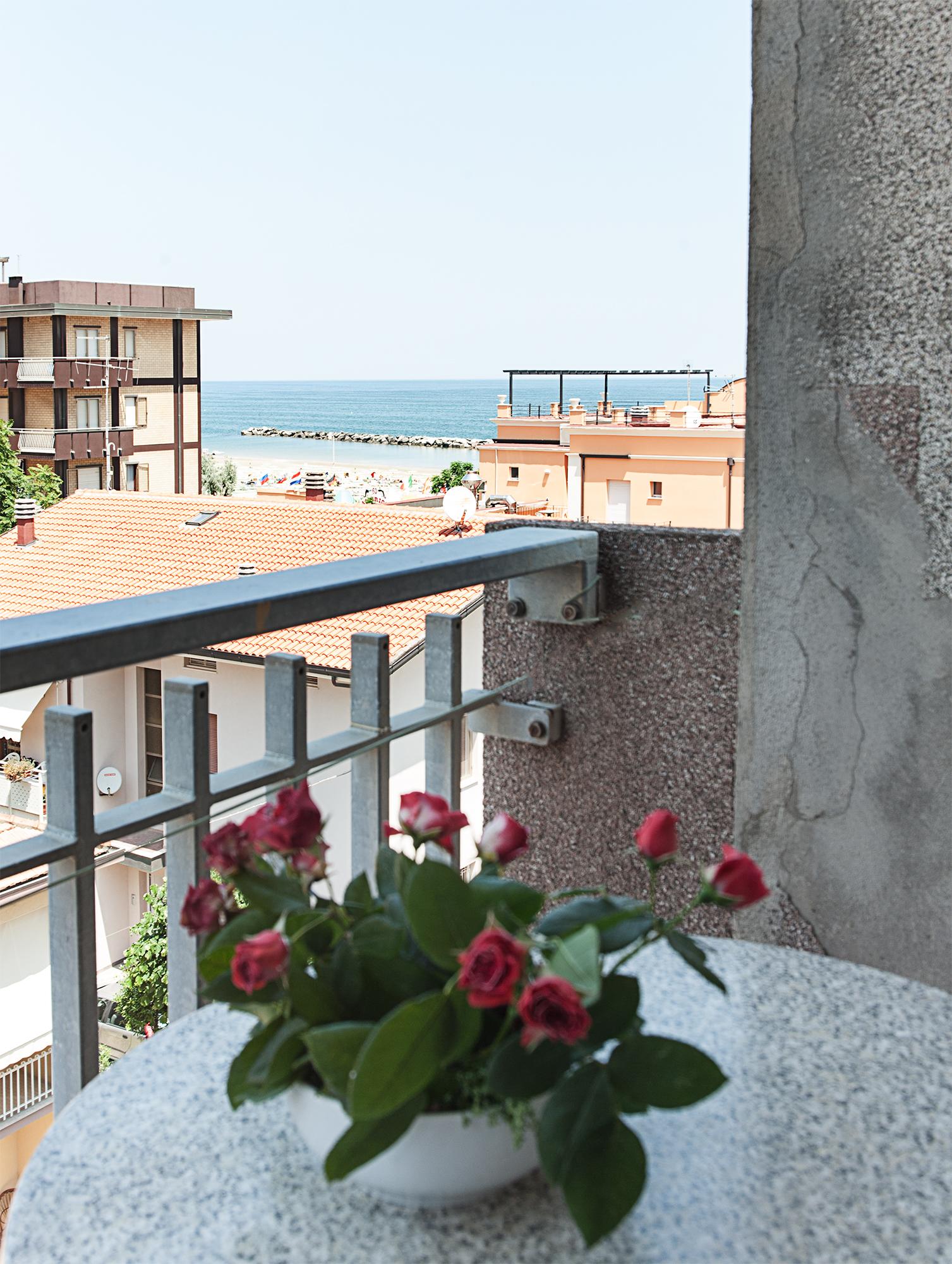 Hotel Orizzonti Rímini Exterior foto