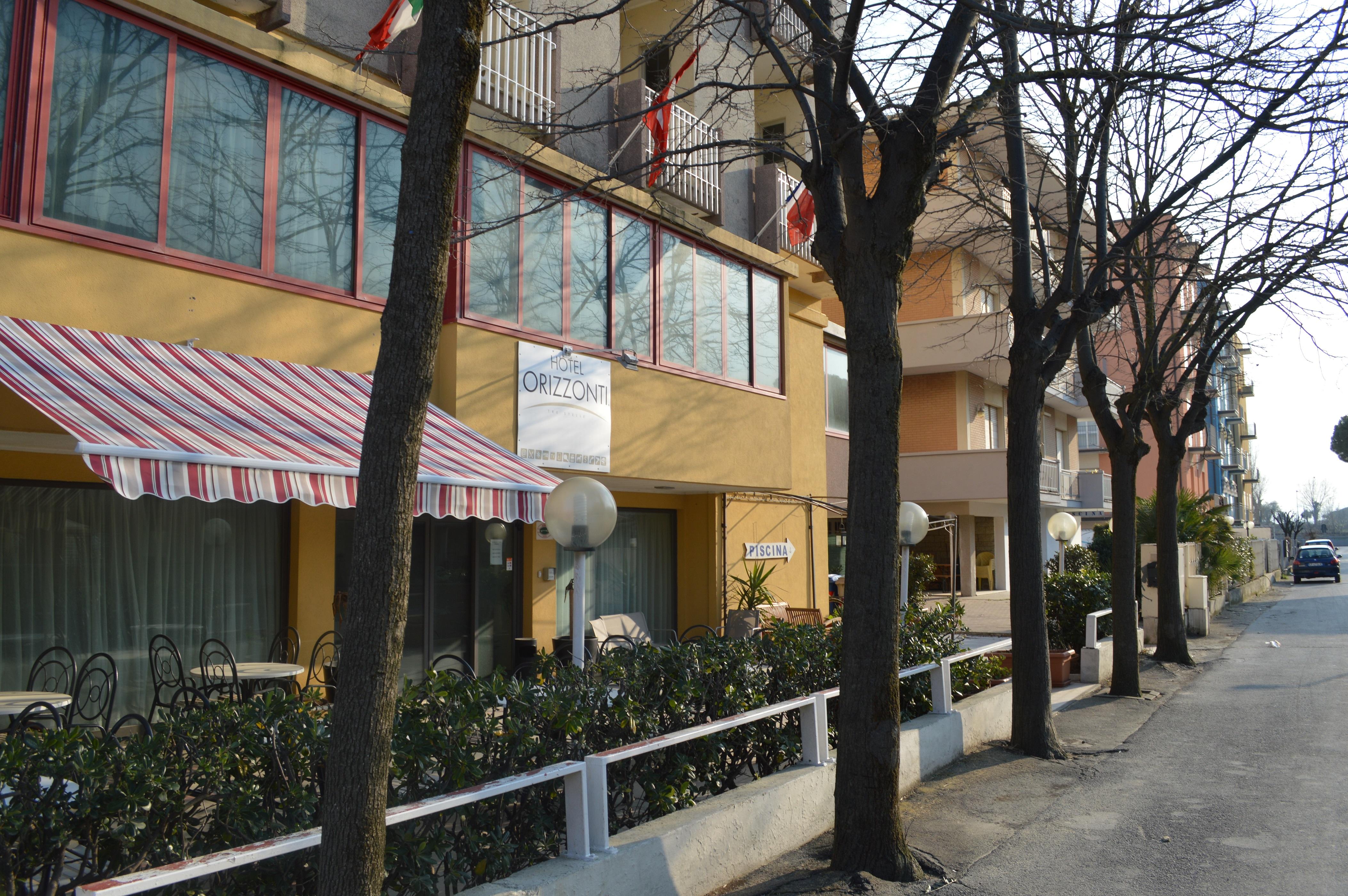 Hotel Orizzonti Rímini Exterior foto